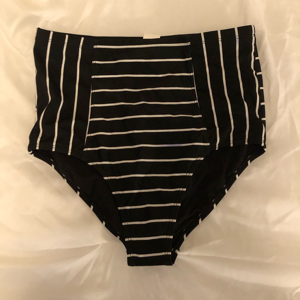High waisted bikini bottoms
